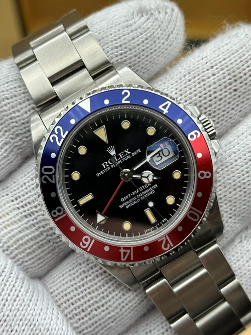 Rolex GMT-Master II 16710 Swiss only Oyster anno 1999 Full set